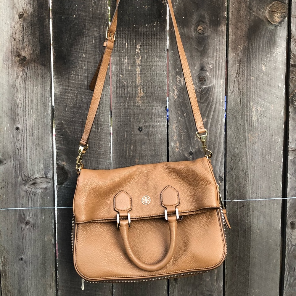 Tory Burch Robinson Pebbled Fold-over bag